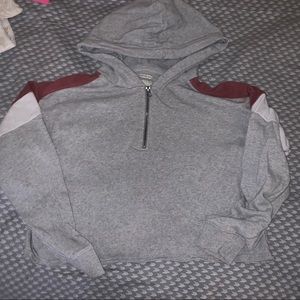AE Cropped Quarter Zip Hoodie